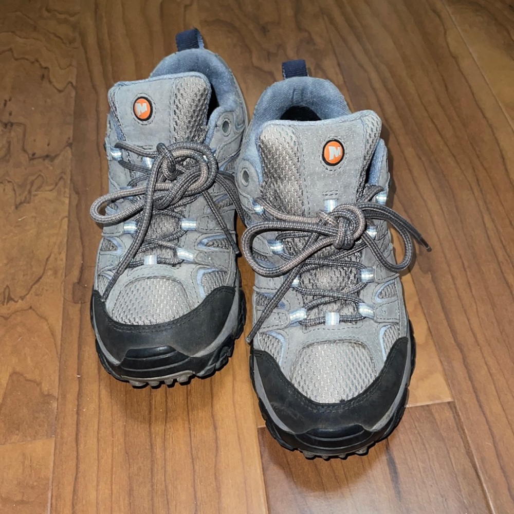 Merrell Vibram women’s hiking shoes
